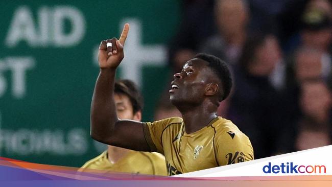 Marc Guehi Batal Gabung Liverpool!