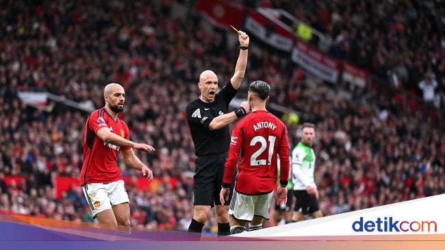 Antony Tinggalkan Liga Inggris: Banyakan Kartu Kuning Ketimbang Gol