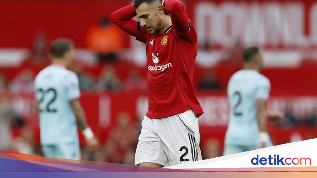 Cedera, Diogo Dalot Dipulangkan Timnas Portugal