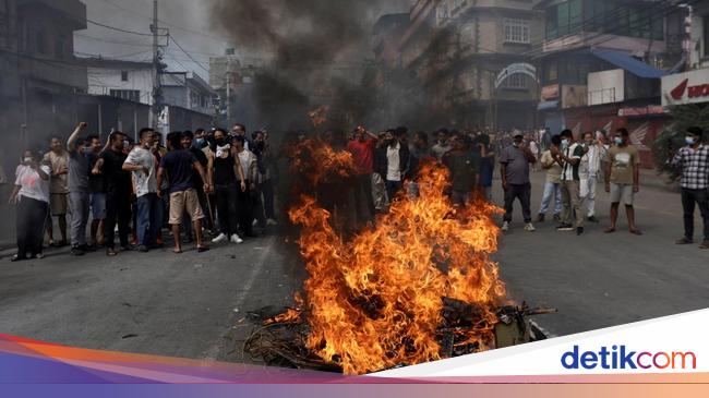 Demonstrasi Nepal Bikin Laga Sepakbola Lawan Bangladesh Dibatalkan