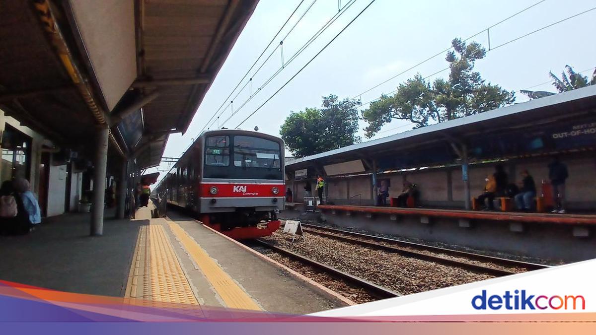 Selain Gangguan Listrik, Jalur Stasiun Kebayoran-Pondok Ranji Terendam Banjir