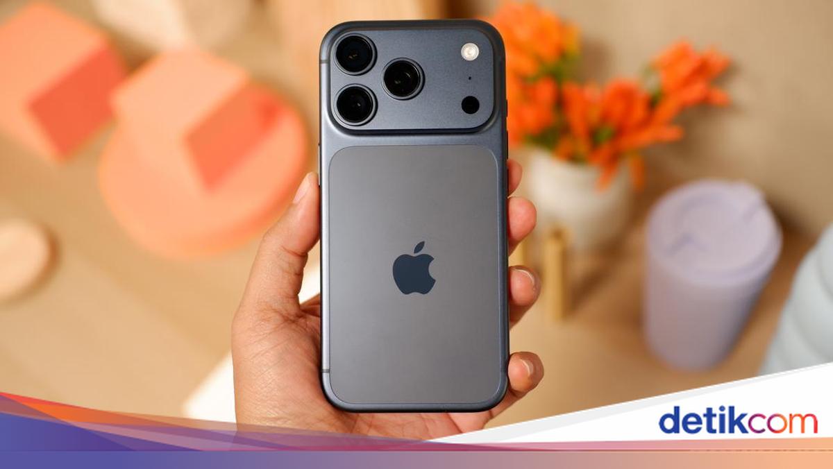 Intel Kabarnya Mulai Produksi Chip iPhone