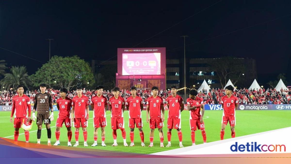 Timnas Indonesia U-17 melawan Honduras dalam matchday ketiga Grup H Piala Dunia U-17 2025. Garuda Muda menang 2-1!