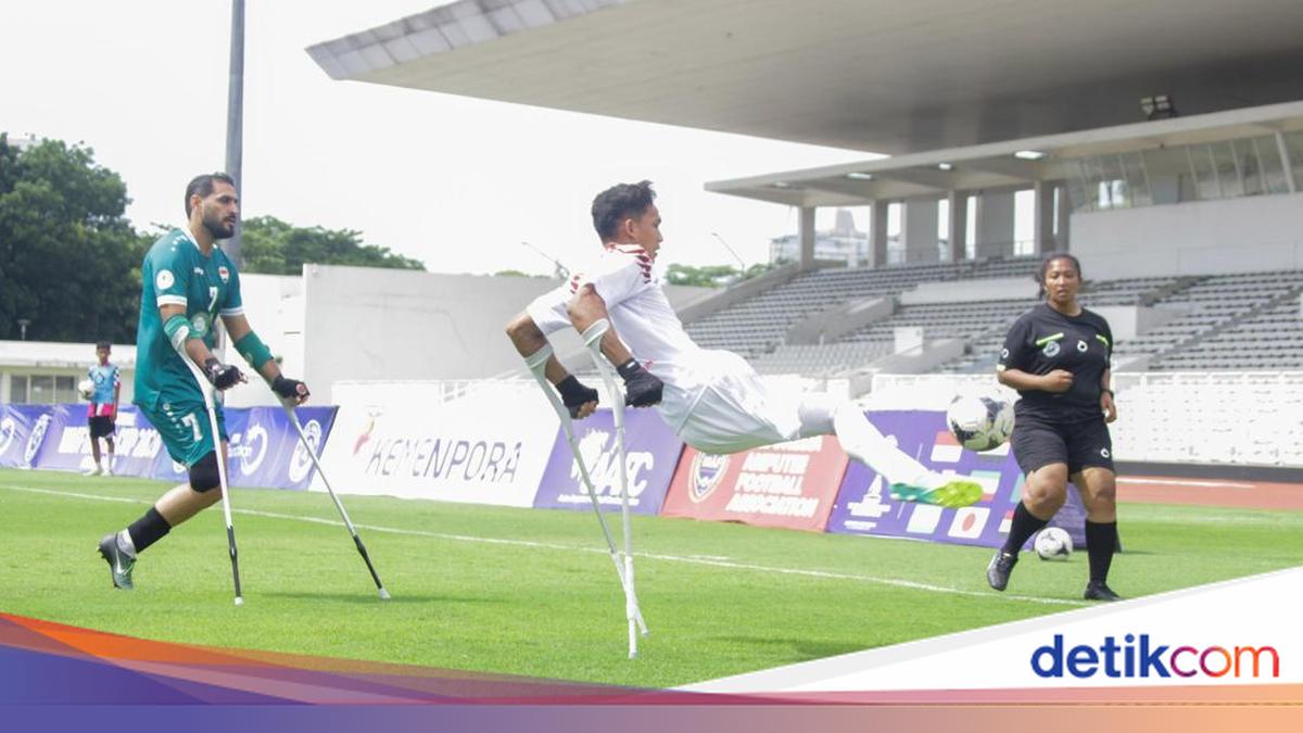 Timnas Amputasi Indonesia ditaklukan oleh Irak 0-1 dalam laga kedua fase grup Piala Asia 2025 dan Kualifikasi Piala Dunia Sepak Bola Amputasi 2026 Zona Asia.
