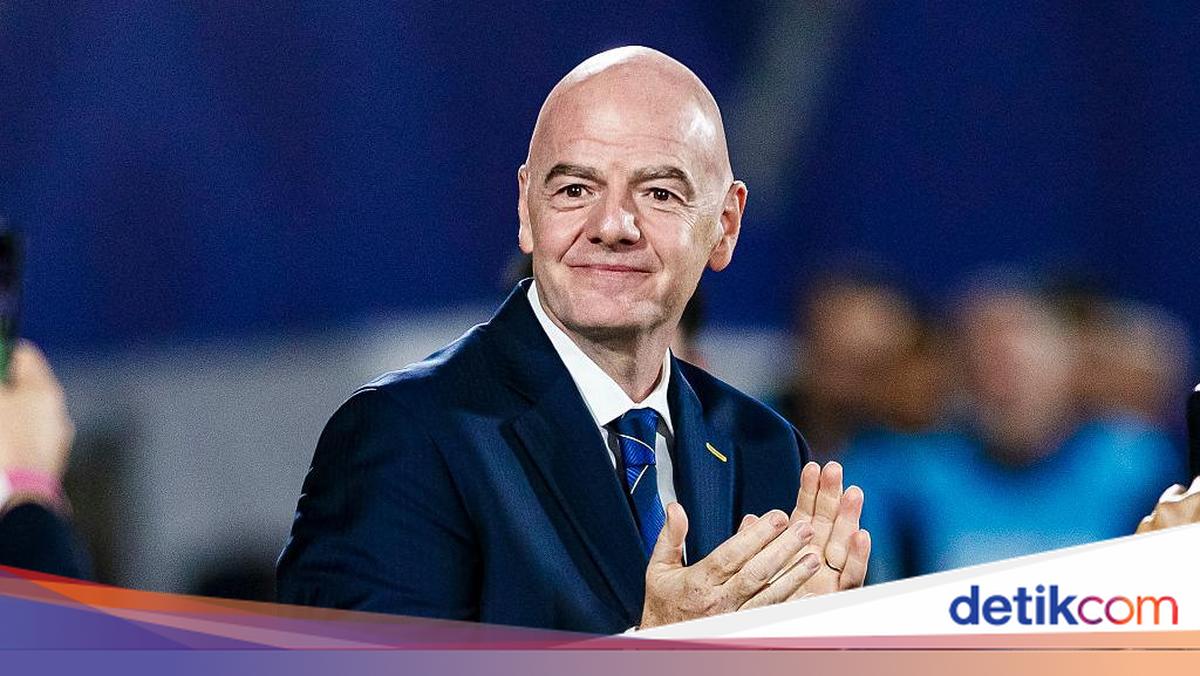 Infantino mau lagi, FIFA ditekan untuk blokir — photo: detikSport
