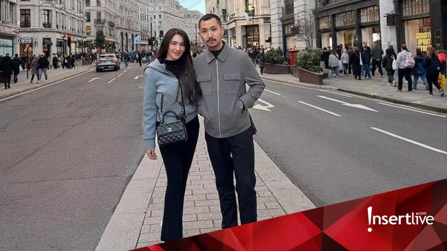 Ekspresi Datar Gusti Ega Saat Foto Bareng Angel Karamoy Jadi Sorotan