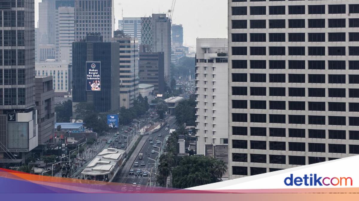 IMF Pangkas Proyeksi Ekonomi RI Jadi 5% di 2026