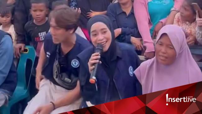 Hamil Besar, 7 Potret Lesti Kejora Turun Langsung Beri Bantuan ke Lokasi Bencana