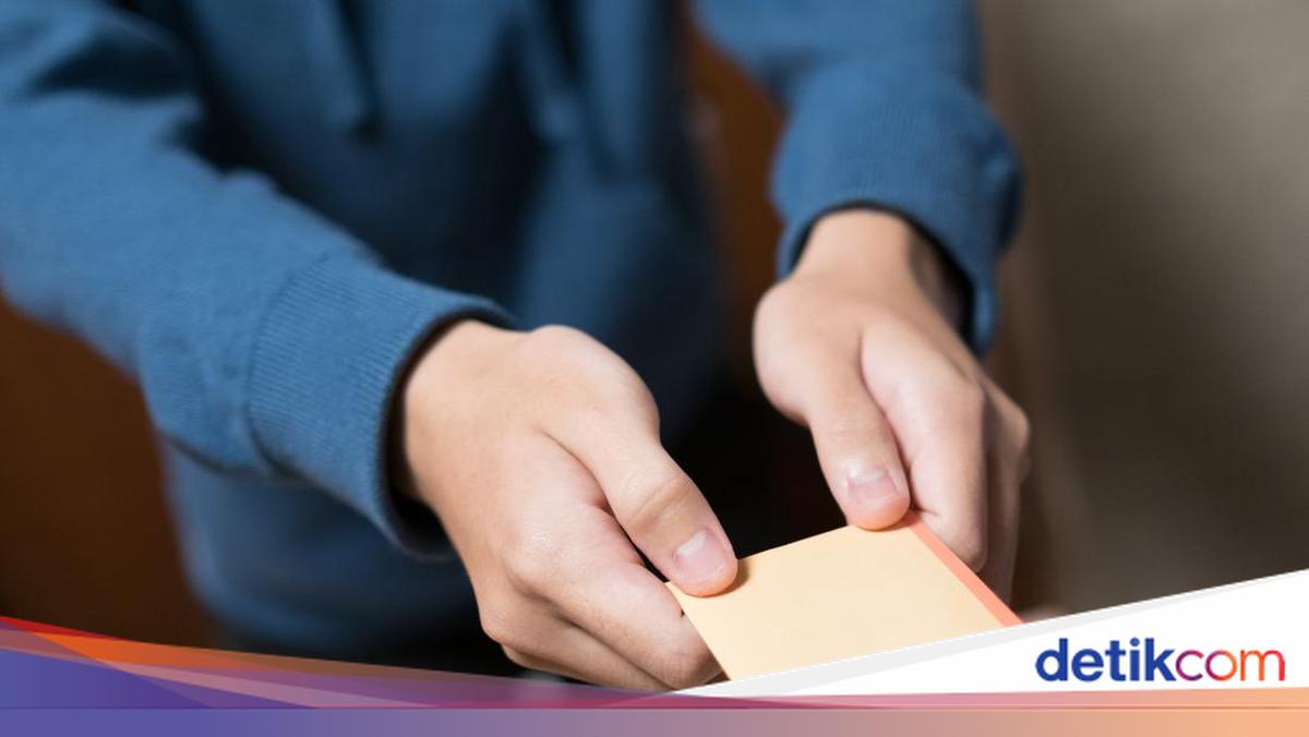 Dapat Anggaran Negara, Kenapa Madrasah Negeri Masih Tarik Sumbangan?