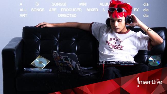 Lirik Lagu EEEE A - Dia