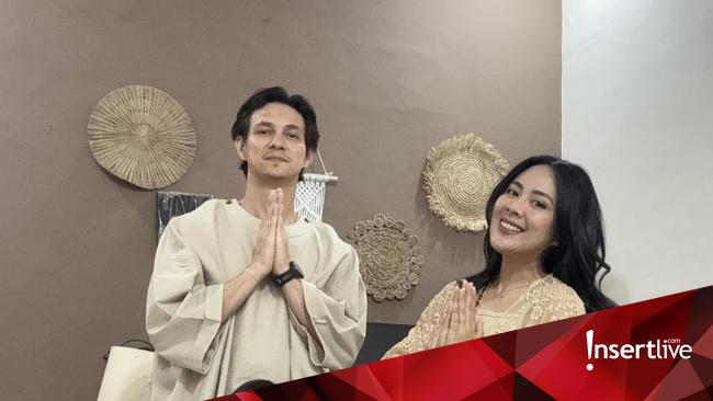 Marcell Darwin dan Fasty Nabila Umroh Perdana Januari 2026, Mimpi Mualaf Lihat Kabah Akhirnya Terwujud