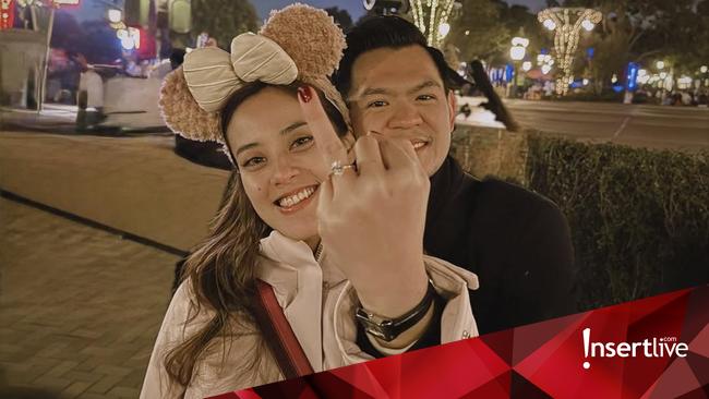 Momen Romantis Jerry Lamar Fani MCI di Disneyland Shanghai