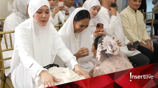 Detik-detik Al Ghazali Lewati Mulan Jameela Saat Sungkem di Acara Gender Reveal
