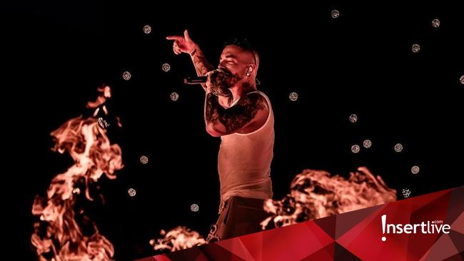 Konser 7 Jam Tanpa Henti, J Balvin Nyaris Tewas di Atas Panggung