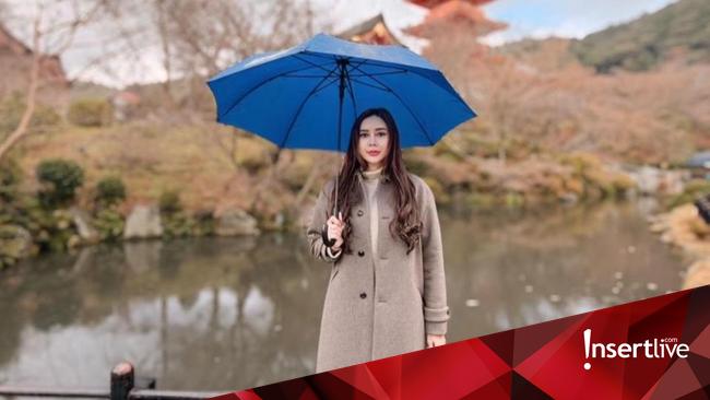 Unggahan Perdana Aura Kasih usai Isu Kedekatan dengan Ridwan Kamil