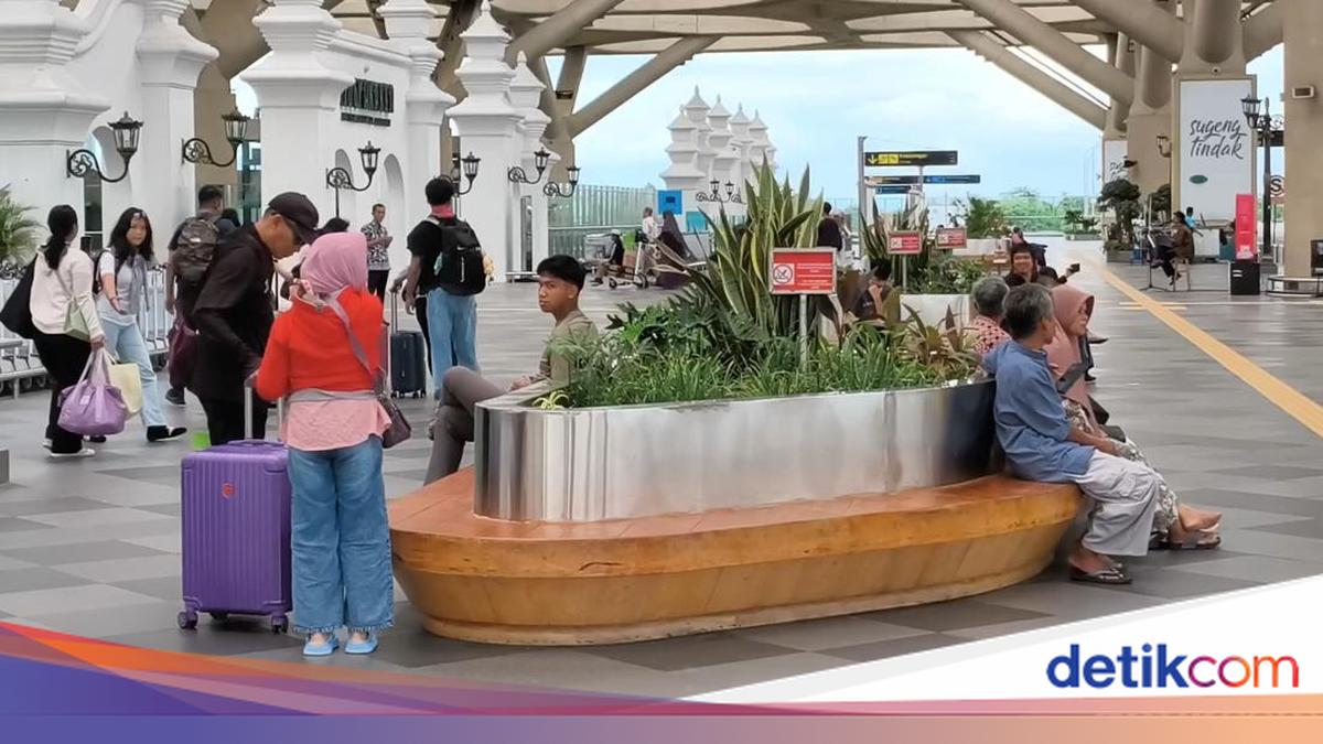 9 Penerbangan Bandara YIA Dibatalkan Imbas Erupsi Anak Krakatau