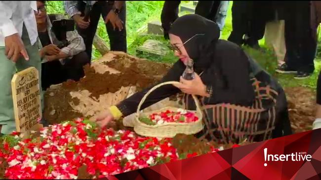 Kronologi Ayah Venna Melinda Meninggal Dunia saat Pijat