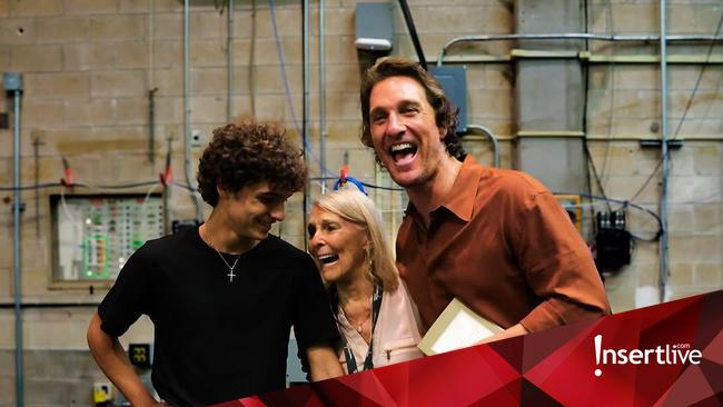 Matthew McConaughey Sebut Sang Ibu Adalah Bukti Kebahagiaan Bikin Panjang Umur
