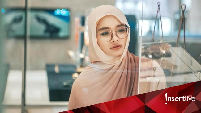 Aksi Bungkam Inara Rusli Datangi Polda Metro Terkait Kasus Dugaan Perzinaan yang Dilaporkan Mawa