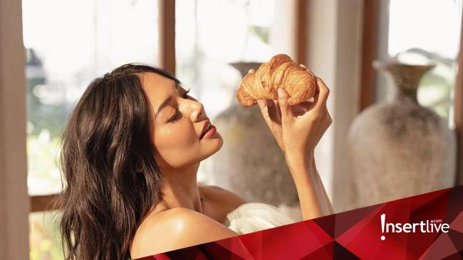 Momen Aurelie Moeremans dan Ibunda Dicuekin Saat Datangi Komnas PA-KPAI