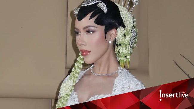 Jadi Menantu Tommy Soeharto, 7 Potret Patricia Schuldtz DJ Istri Darma Mangkuluhur