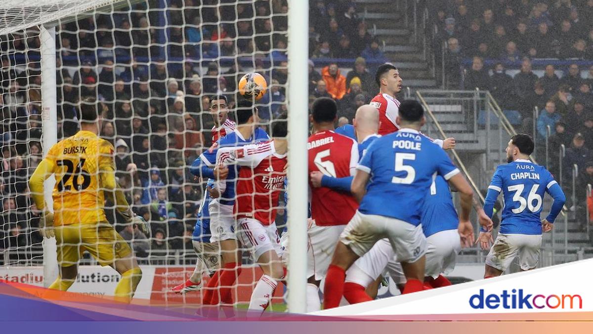 Chelsea Manager Doesn’t Like Arsenal Called ‘Set Pieces FC