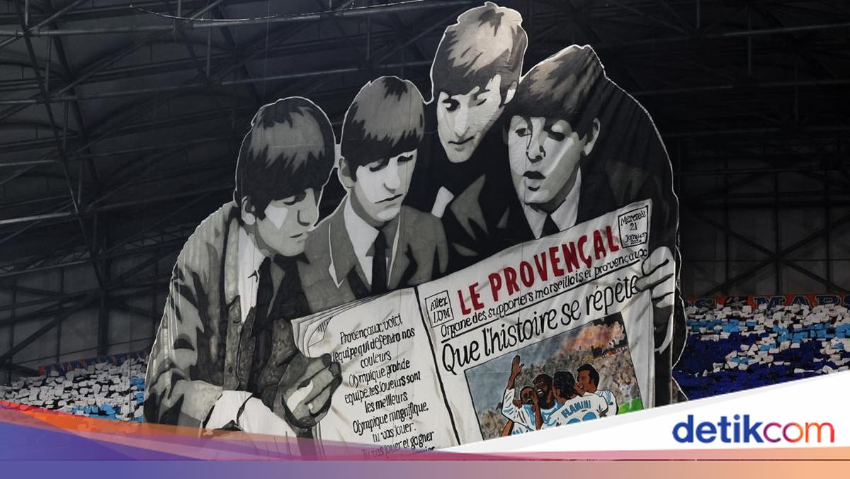 Tifo Keren Marseille: Sambut Liverpool dengan The Beatles