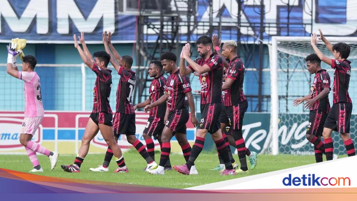Persipura Jayapura Kena Sanksi Larangan Fans Kandang Semusim!