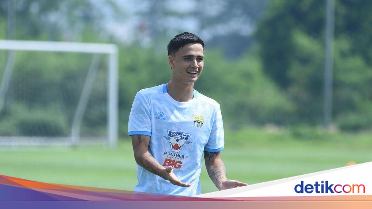 Bojan Hodak Ungkap Cedera Eliano Reijnders Tak Serius