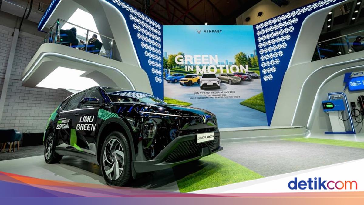 VinFast Luncurkan Kendaraan Listrik Limo Green di Indonesia