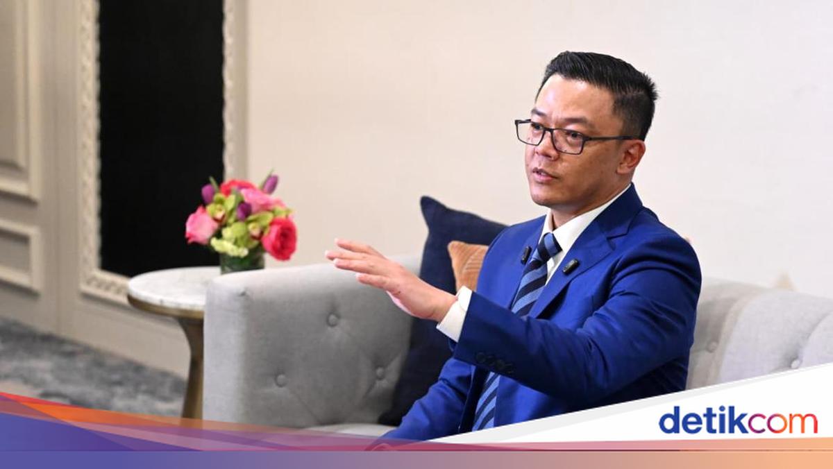 Menlu Tegaskan RI Tak Akan Pajaki Kapal di Selat Malaka!