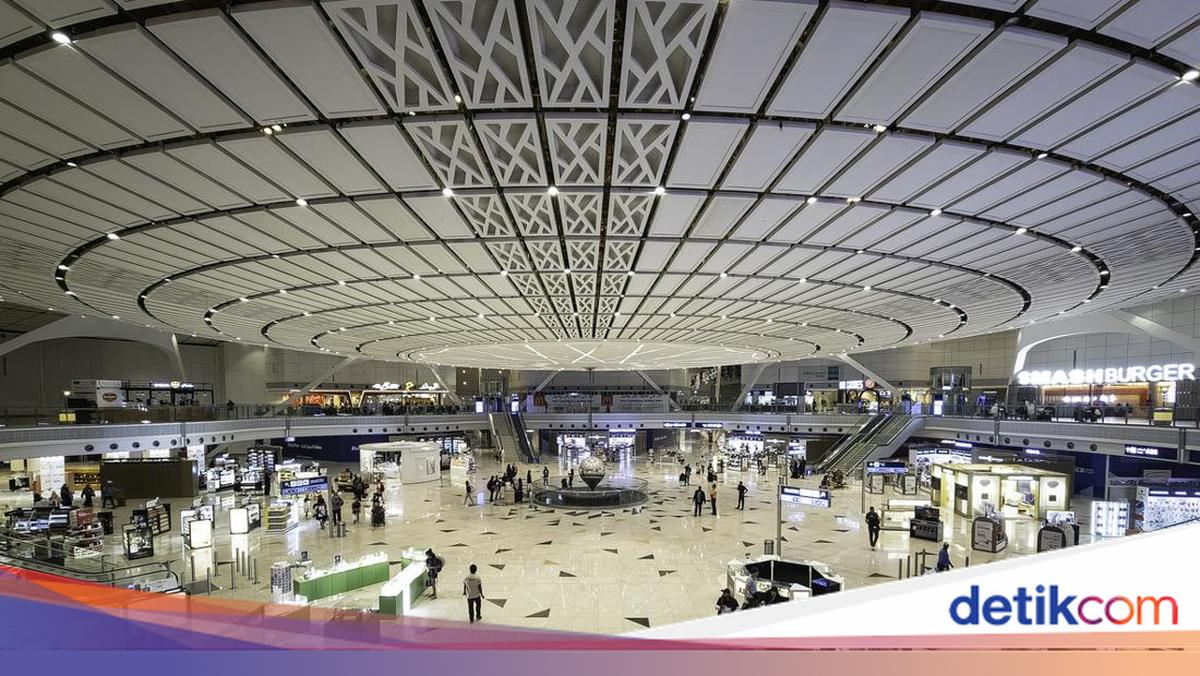 AS-Israel Serang Iran, Bandara Jeddah Rilis Peringatan Perjalanan