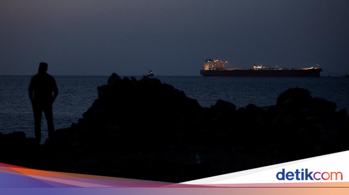 India Borong Minyak Iran, Balasannya Lewat Selat Hormuz Aman-aman Aja