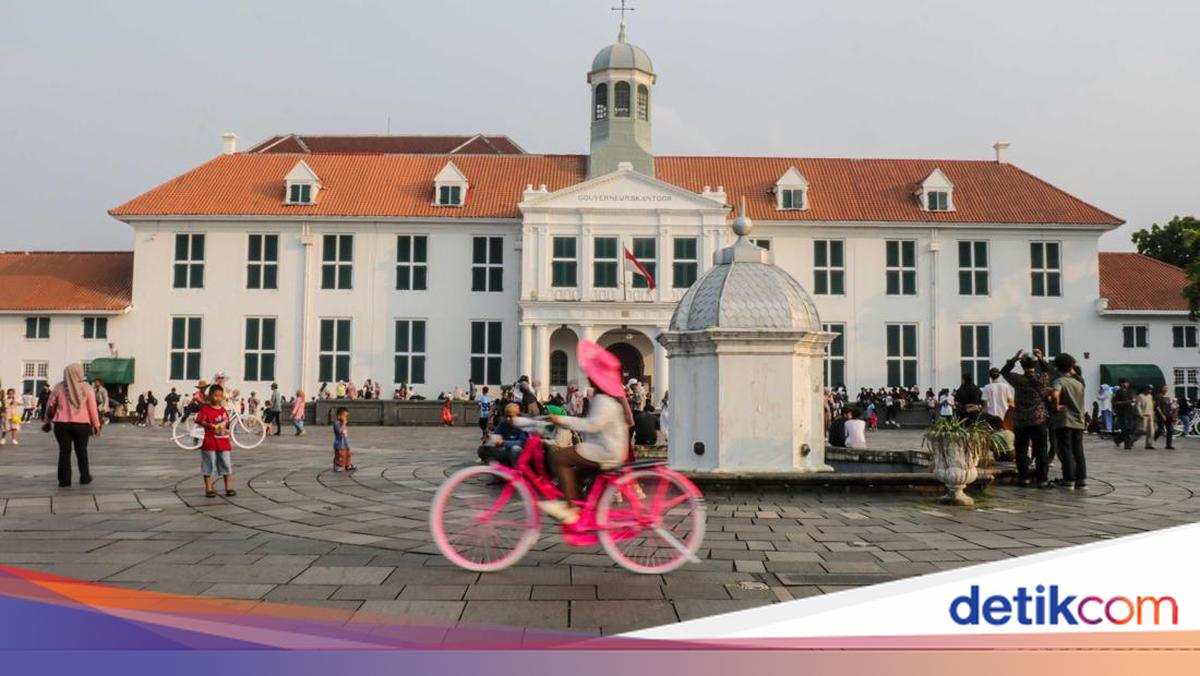 Pramono Masih Kaji Wacana Trem di Kota Tua, Fokus Tuntaskan MRT