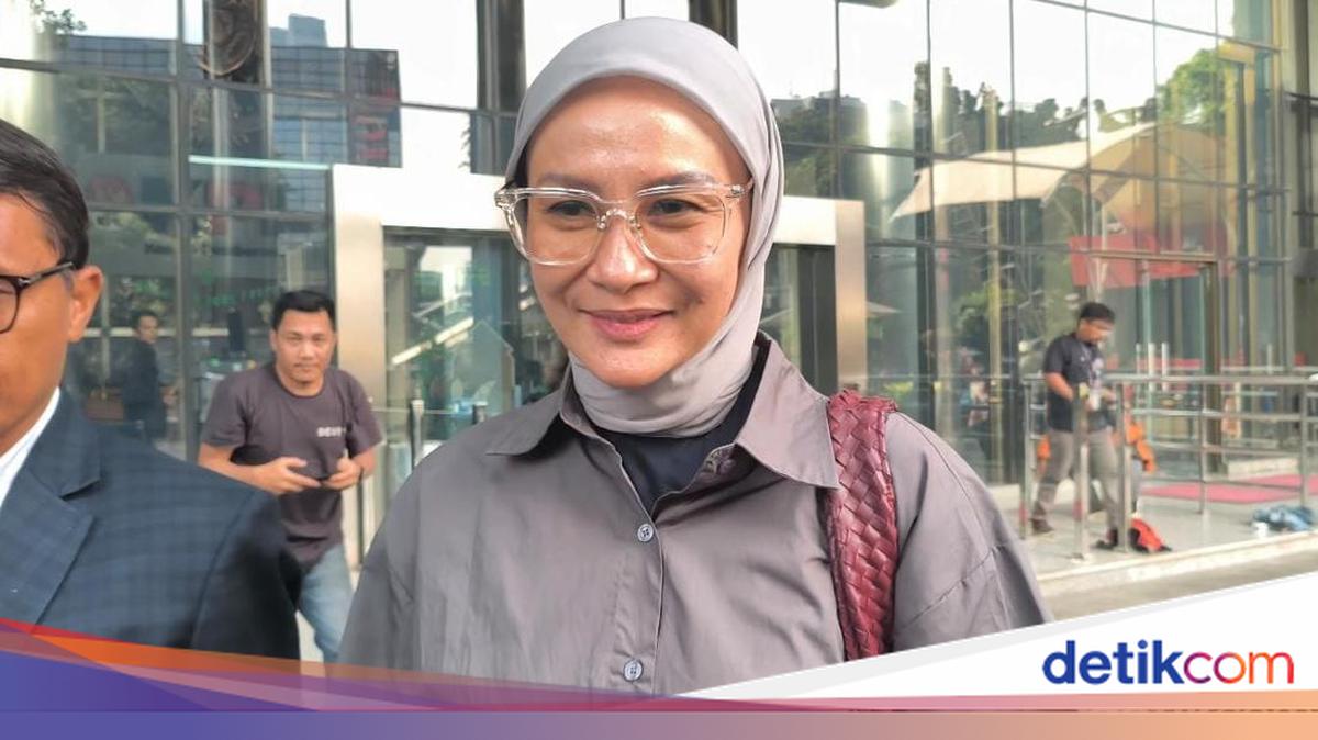 Istri Ono Surono Selesai Diperiksa KPK, Dicecar 16 Pertanyaan