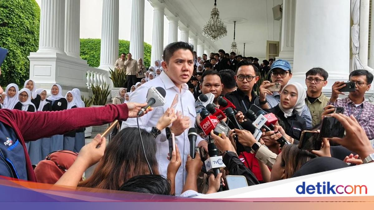 Seskab Teddy Angkat Bicara soal Isu Potong Gaji Menteri