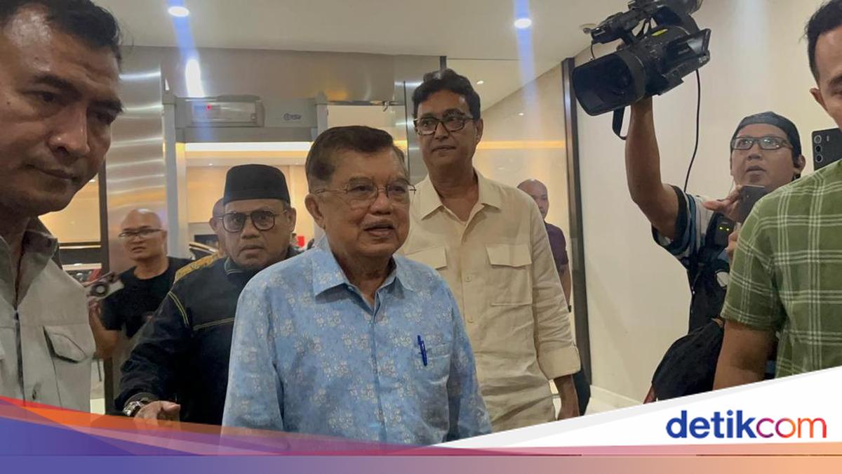 JK Datangi Bareskrim, Mau Lapor Langsung Dugaan Hoax Danai Roy Suryo cs