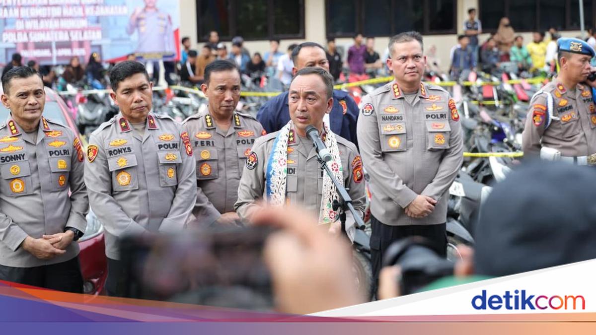Serahkan Barbuk Curanmor, Kapolda Sumsel Tekankan Pemulihan Hak Masyarakat