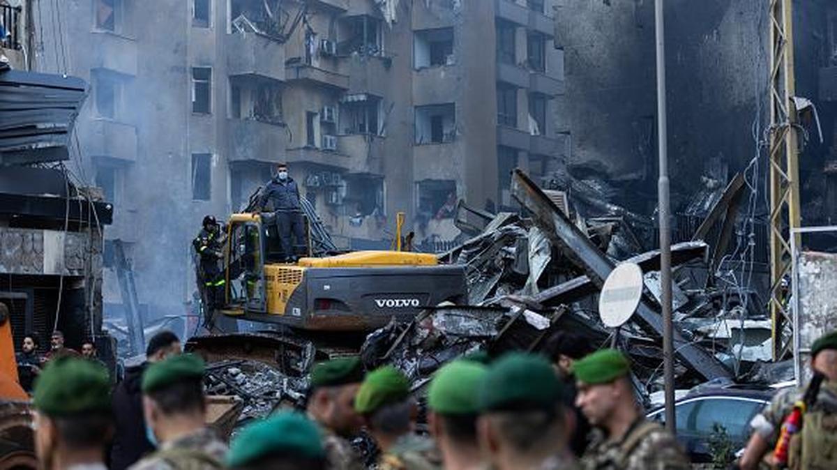 Kejinya Israel Rudal Lebanon Bikin Rumah Sakit Kolaps, Ratusan Nyawa Melayang