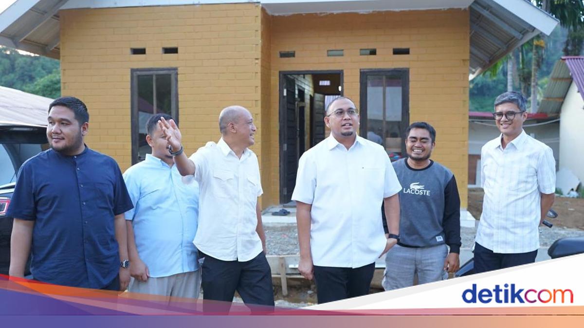 Andre Rosiade Cek Pembangunan Huntap Korban Banjir Bandang di Pauh Padang