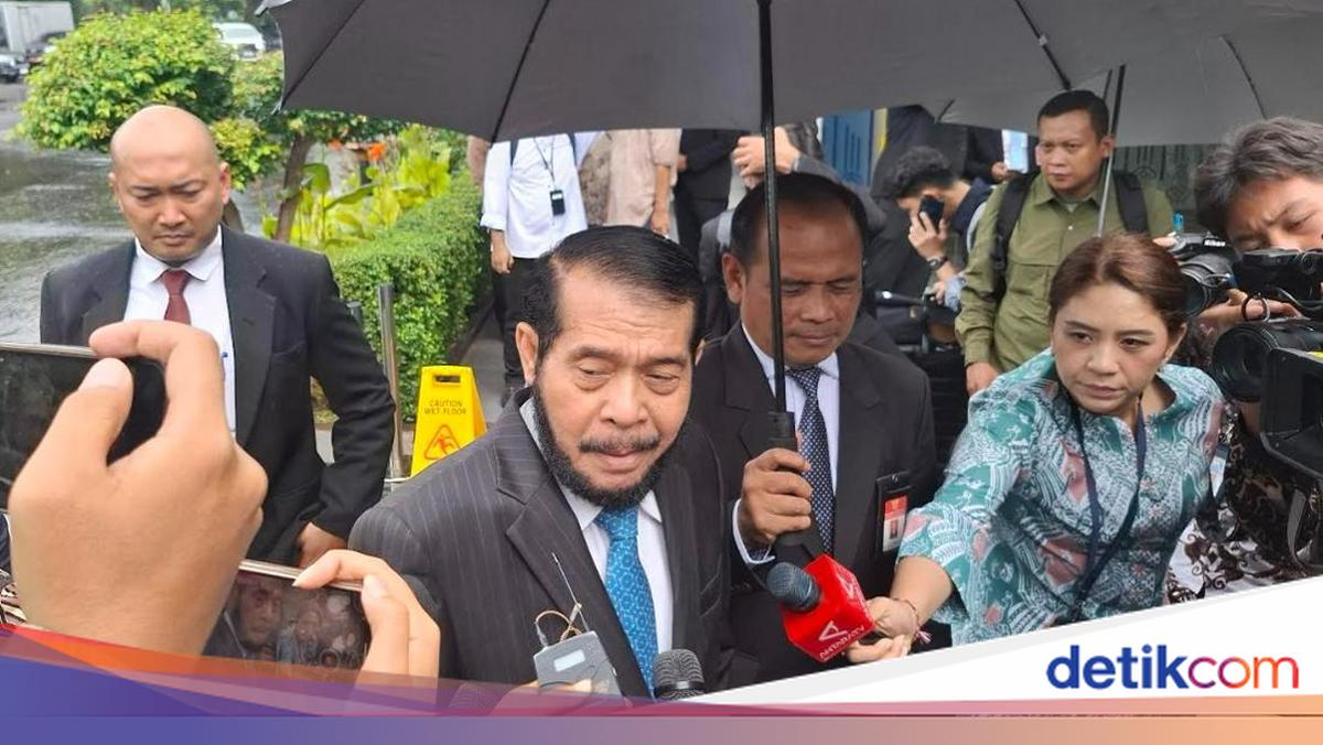 Anwar Usman Datang ke Istana Jelang Pengucapan Sumpah Hakim MK Penggantinya