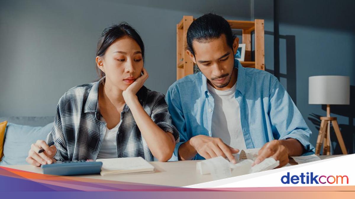 Galbay Pinjol Bukan Solusi, Ini Risiko dan Cara Keluar dari Jeratan Utang