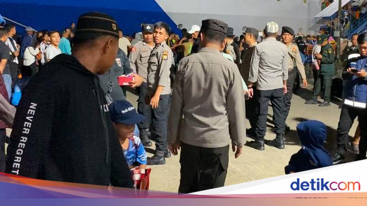 Pria Misterius Titip Tas ke Buruh di Pelabuhan Parapare, Ternyata Isinya Sabu