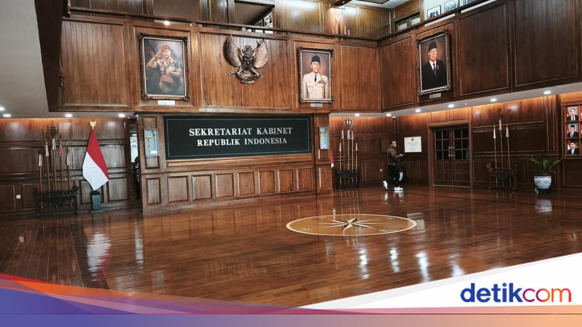 WFH ASN Tiap Jumat Dimulai, Begini Suasana Kantor Mensesneg-Seskab Hari Ini