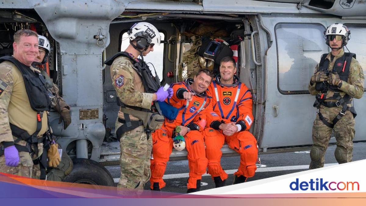 Senyum Haru Astronaut Artemis II Usai 10 Hari Keliling Bulan