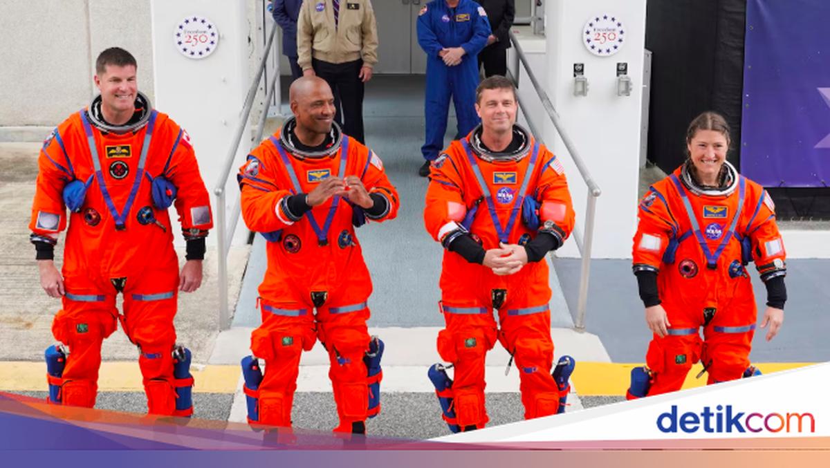 Mengapa Astronaut Artemis Pakai Baju Oranye, Bukan Putih?