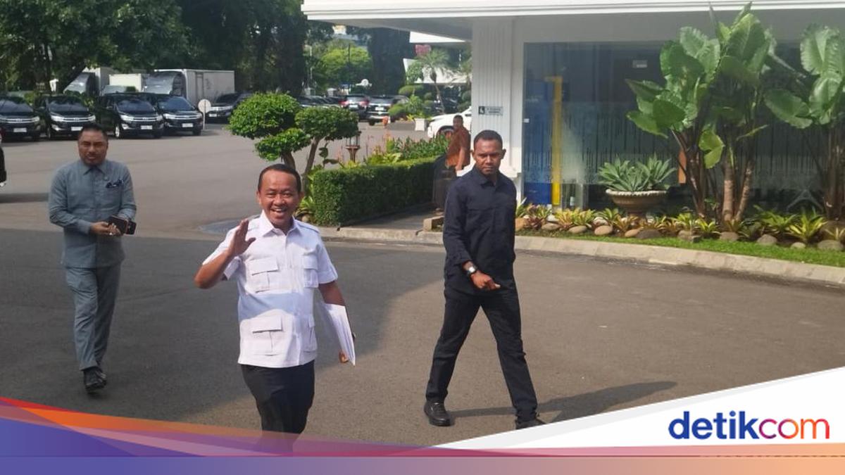 Bahlil Merapat ke Istana, Lapor Mau Beli BBM Rusia?