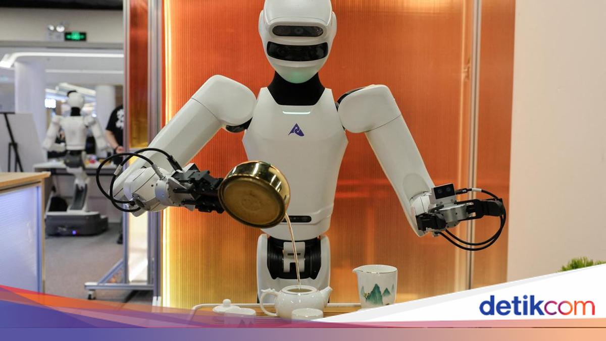 Robot-robot Humanoid Beraksi, Ada Penyaji Teh-Pengambil Barang
