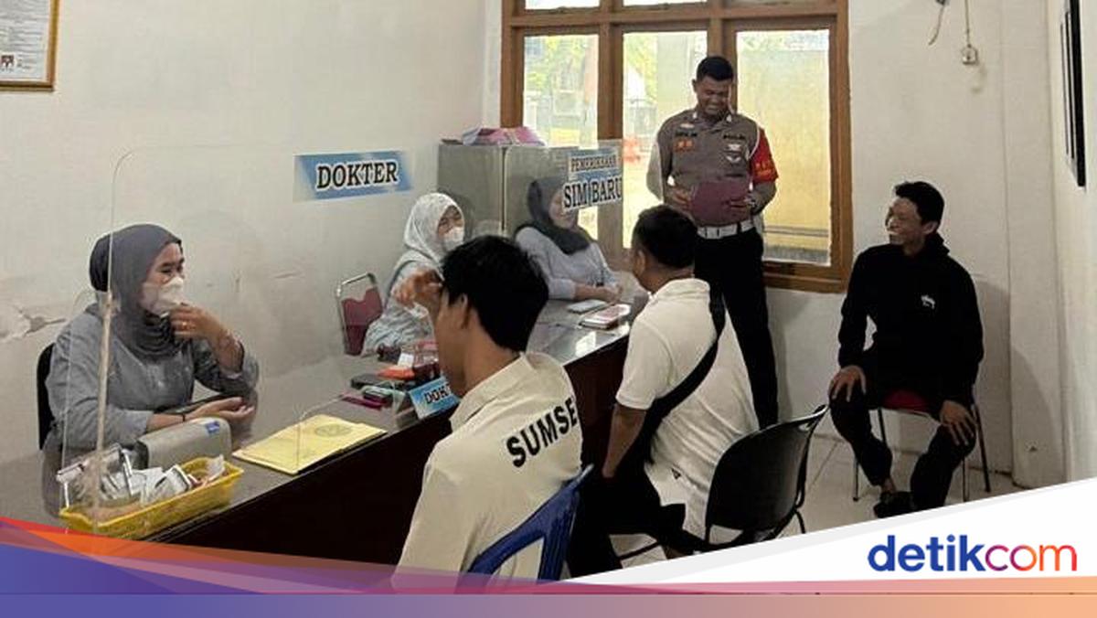 Polrestabes Palembang Beri SIM Gratis ke 4 Atlet Disabilitas Berprestasi