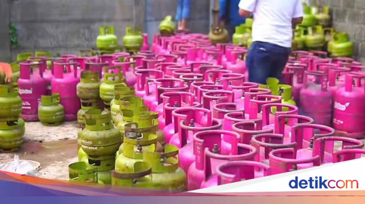 Polisi Gerebek 2 Lokasi Pengoplosan LPG di Bogor, Sita Ratusan Tabung